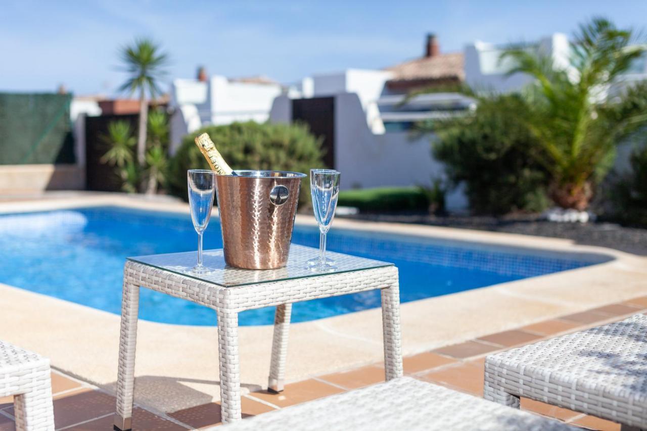 Villa Zafiro 13 Golf Private Pool Caleta De Fuste By Holidays Home Dış mekan fotoğraf